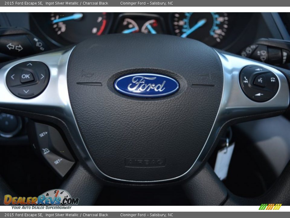 2015 Ford Escape SE Ingot Silver Metallic / Charcoal Black Photo #22