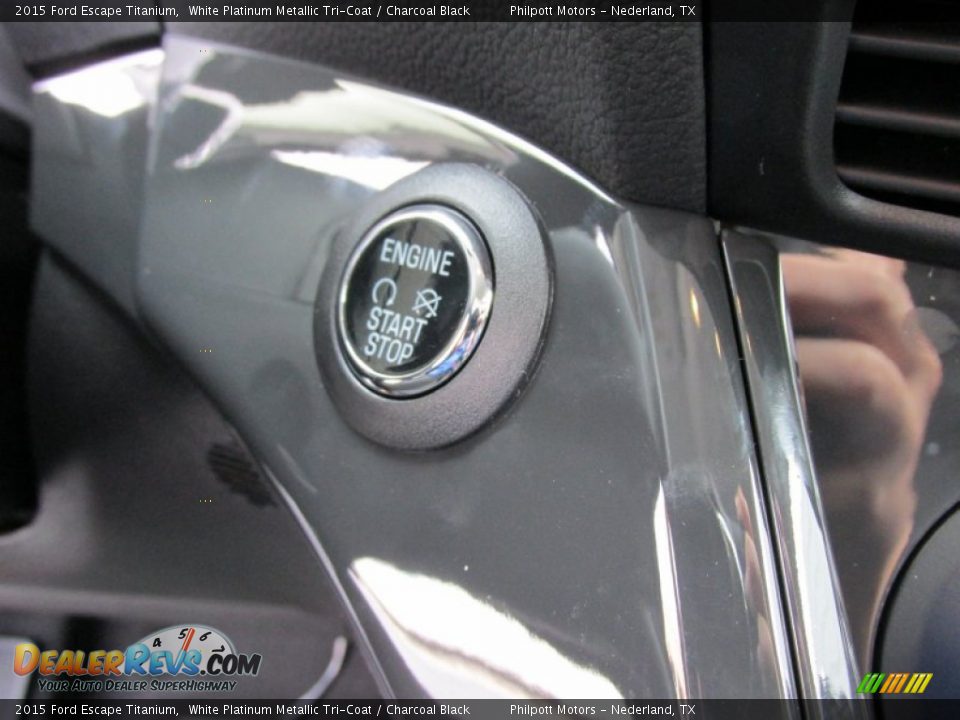 2015 Ford Escape Titanium White Platinum Metallic Tri-Coat / Charcoal Black Photo #31