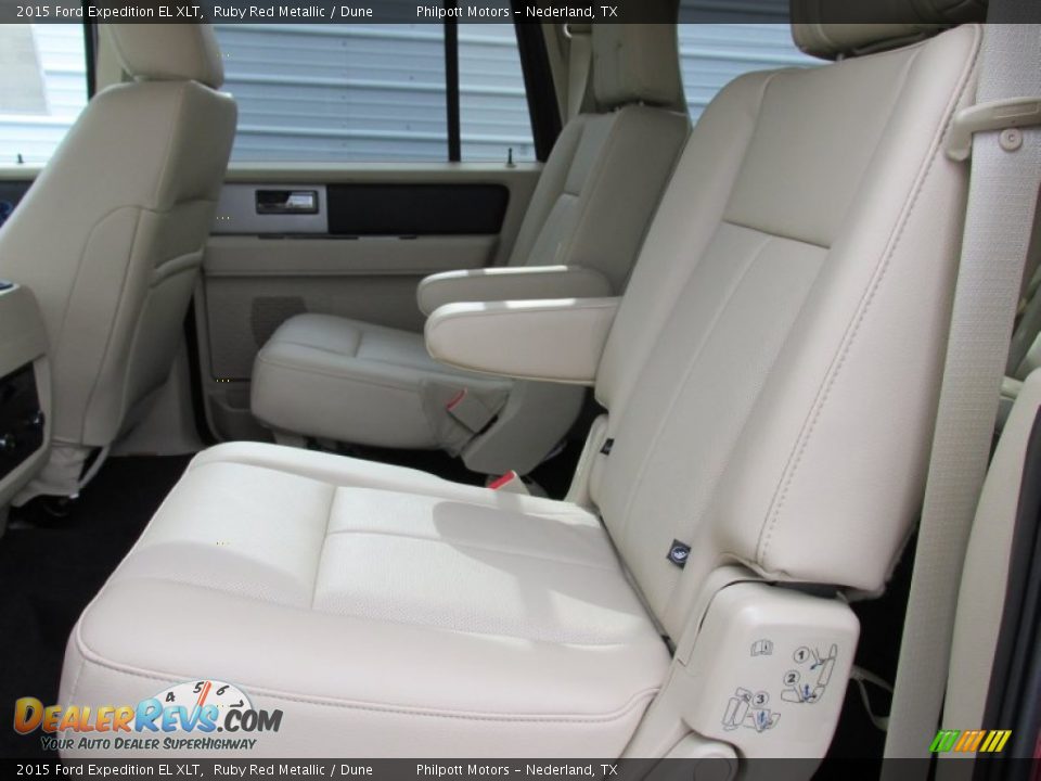 Rear Seat of 2015 Ford Expedition EL XLT Photo #28