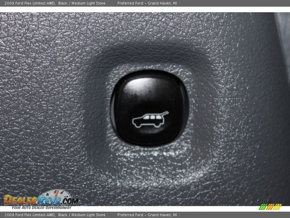 2009 Ford Flex Limited AWD Black / Medium Light Stone Photo #20