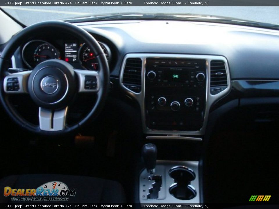 2012 Jeep Grand Cherokee Laredo 4x4 Brilliant Black Crystal Pearl / Black Photo #18