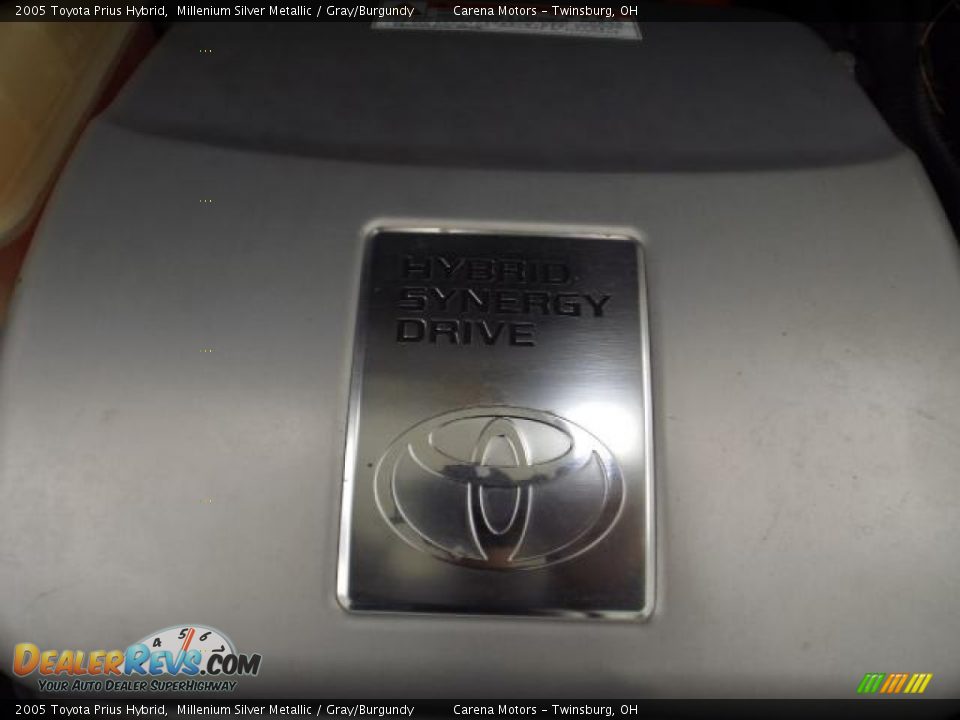 2005 Toyota Prius Hybrid Millenium Silver Metallic / Gray/Burgundy Photo #34