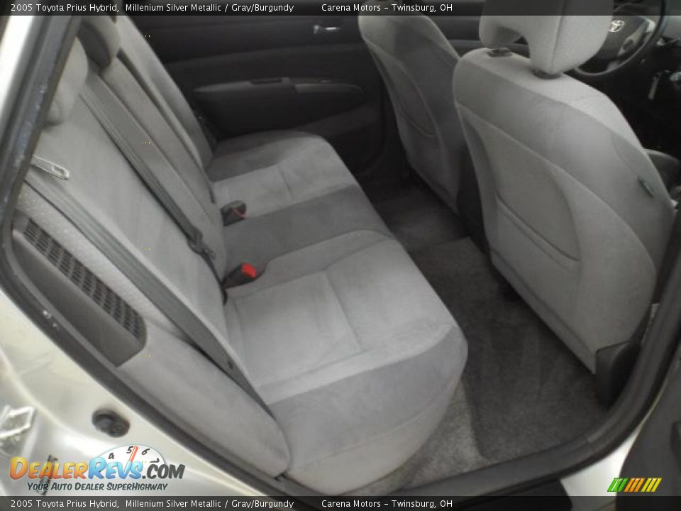 2005 Toyota Prius Hybrid Millenium Silver Metallic / Gray/Burgundy Photo #35