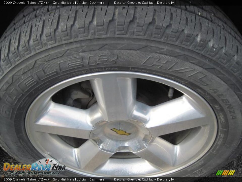 2009 Chevrolet Tahoe LTZ 4x4 Gold Mist Metallic / Light Cashmere Photo #8