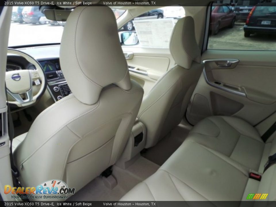 Rear Seat of 2015 Volvo XC60 T5 Drive-E Photo #24