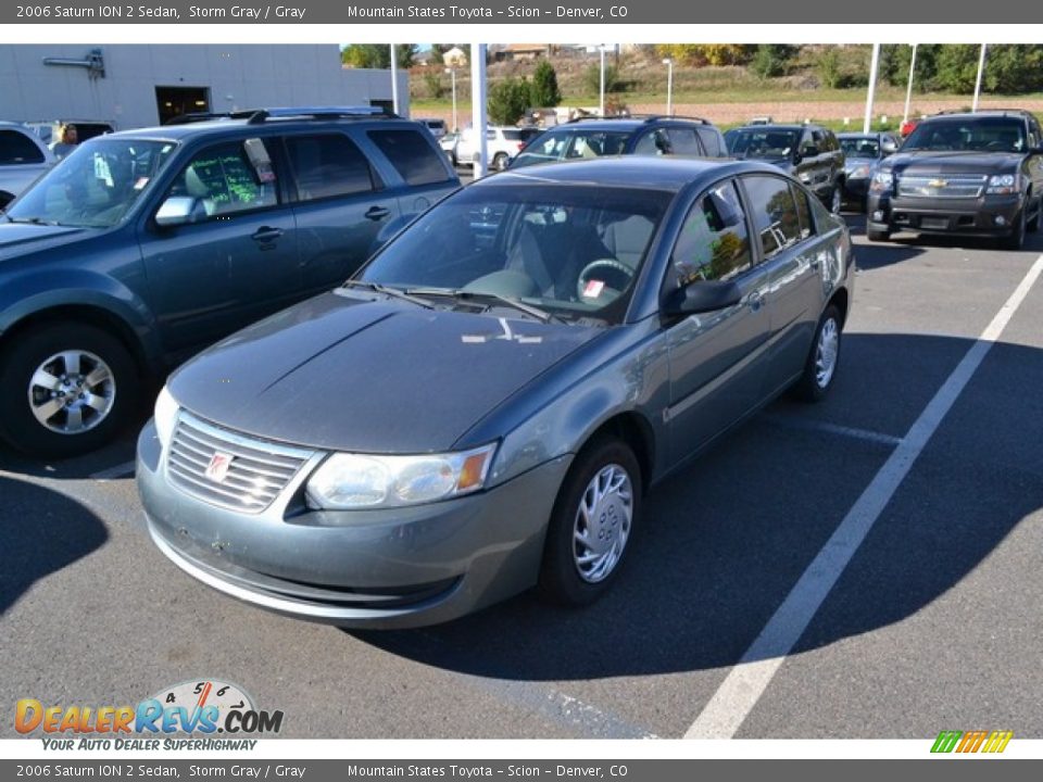 Front 3/4 View of 2006 Saturn ION 2 Sedan Photo #4