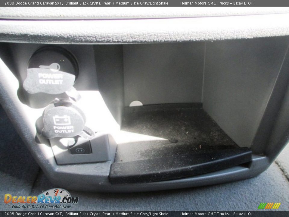 2008 Dodge Grand Caravan SXT Brilliant Black Crystal Pearl / Medium Slate Gray/Light Shale Photo #12