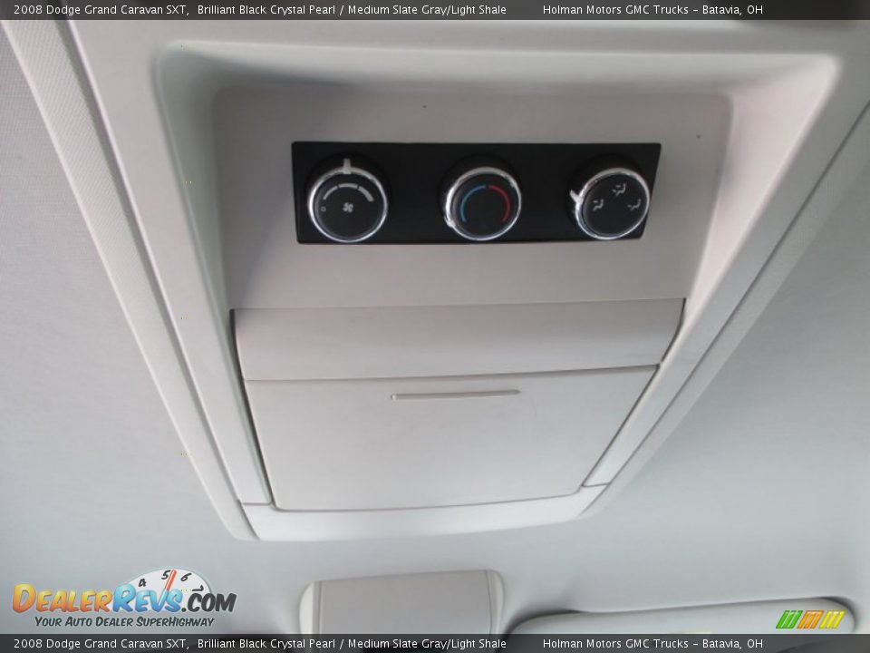 2008 Dodge Grand Caravan SXT Brilliant Black Crystal Pearl / Medium Slate Gray/Light Shale Photo #22