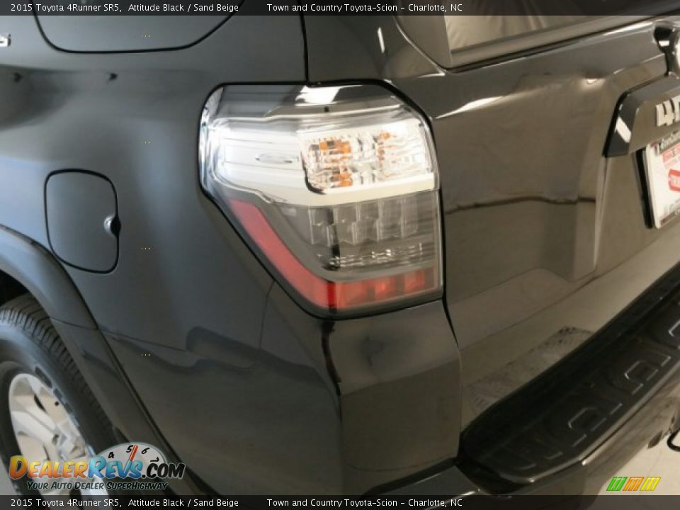 2015 Toyota 4Runner SR5 Attitude Black / Sand Beige Photo #8