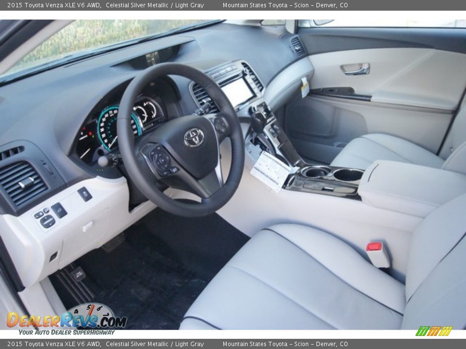 Light Gray Interior - 2015 Toyota Venza XLE V6 AWD Photo #5