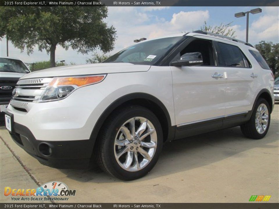 2015 Ford Explorer XLT White Platinum / Charcoal Black Photo #1