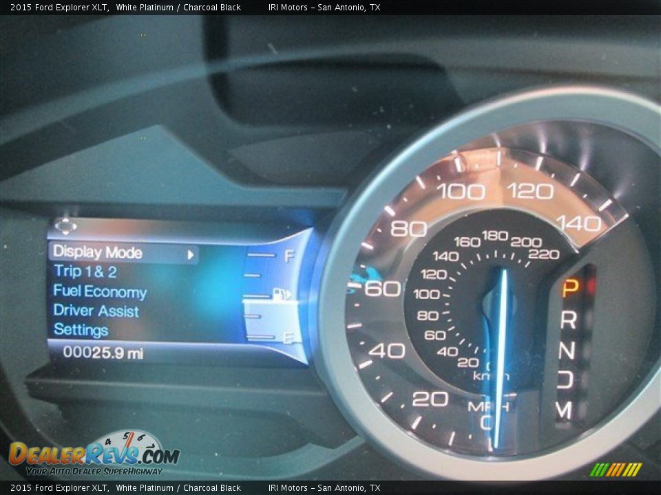 2015 Ford Explorer XLT White Platinum / Charcoal Black Photo #34
