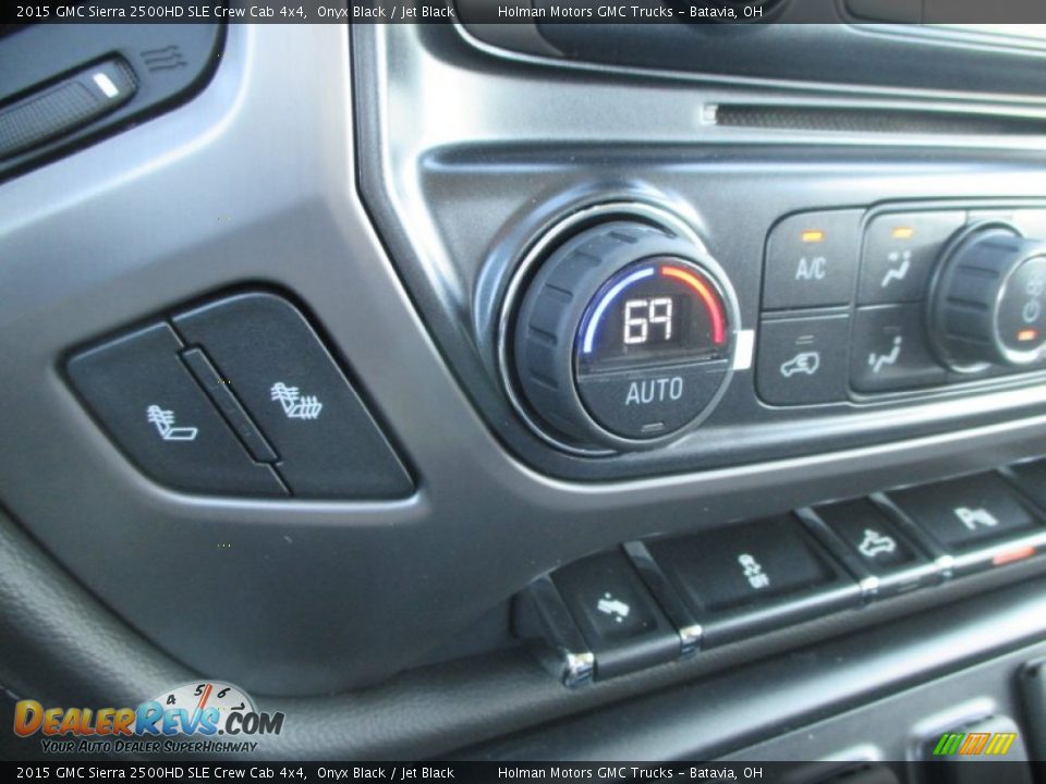 2015 GMC Sierra 2500HD SLE Crew Cab 4x4 Onyx Black / Jet Black Photo #15