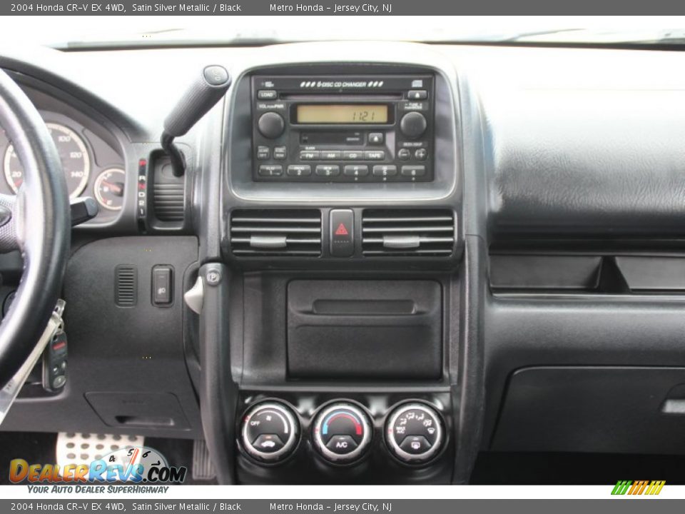 2004 Honda CR-V EX 4WD Satin Silver Metallic / Black Photo #15