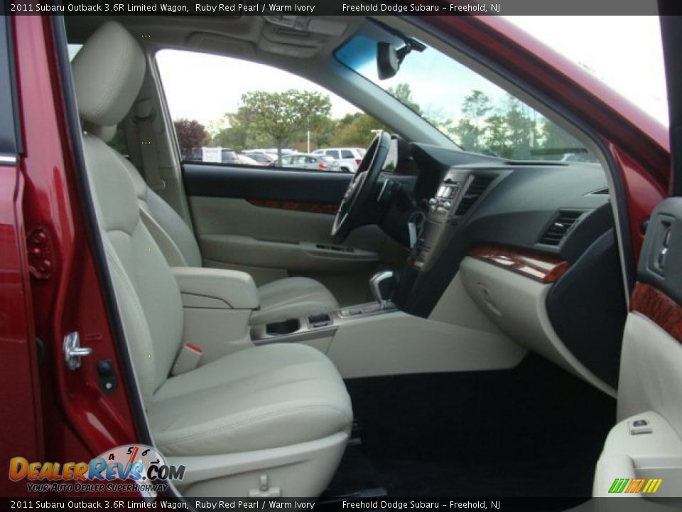 2011 Subaru Outback 3.6R Limited Wagon Ruby Red Pearl / Warm Ivory Photo #15