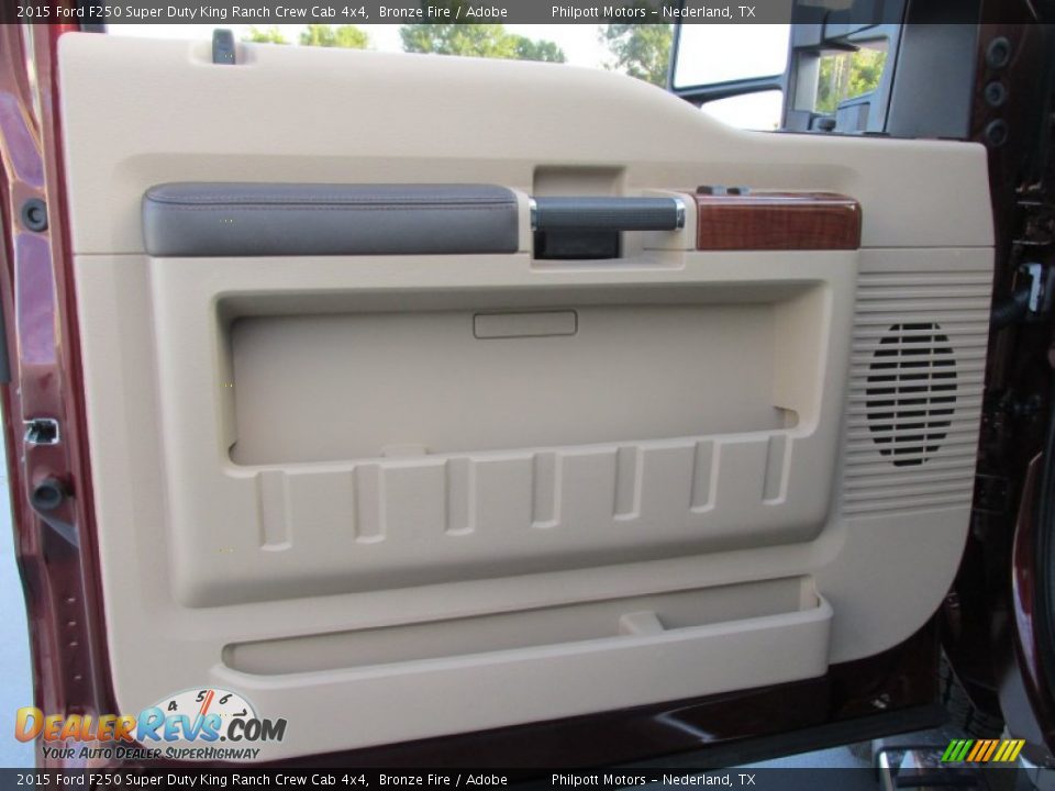 2015 Ford F250 Super Duty King Ranch Crew Cab 4x4 Bronze Fire / Adobe Photo #24