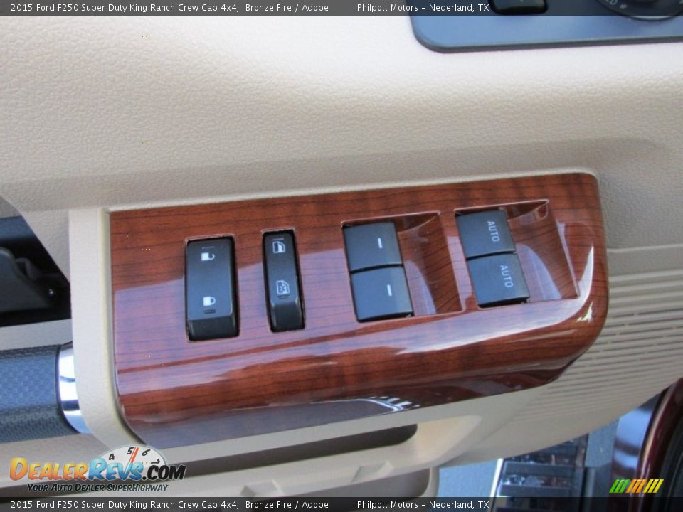 2015 Ford F250 Super Duty King Ranch Crew Cab 4x4 Bronze Fire / Adobe Photo #26