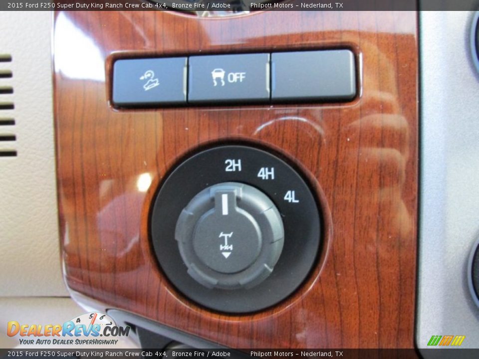2015 Ford F250 Super Duty King Ranch Crew Cab 4x4 Bronze Fire / Adobe Photo #36