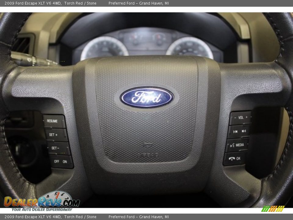 2009 Ford Escape XLT V6 4WD Torch Red / Stone Photo #32