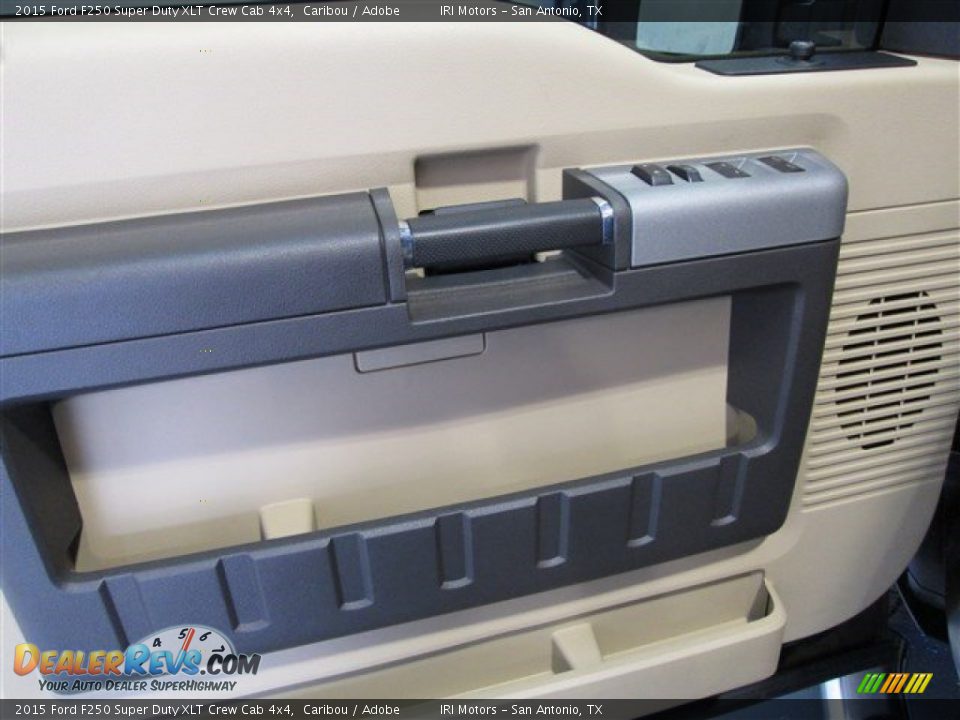 2015 Ford F250 Super Duty XLT Crew Cab 4x4 Caribou / Adobe Photo #14