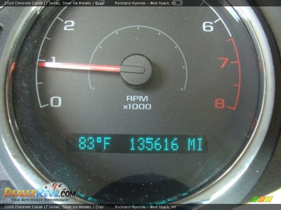 2009 Chevrolet Cobalt LT Sedan Silver Ice Metallic / Gray Photo #15