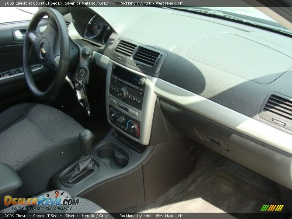 2009 Chevrolet Cobalt LT Sedan Silver Ice Metallic / Gray Photo #23