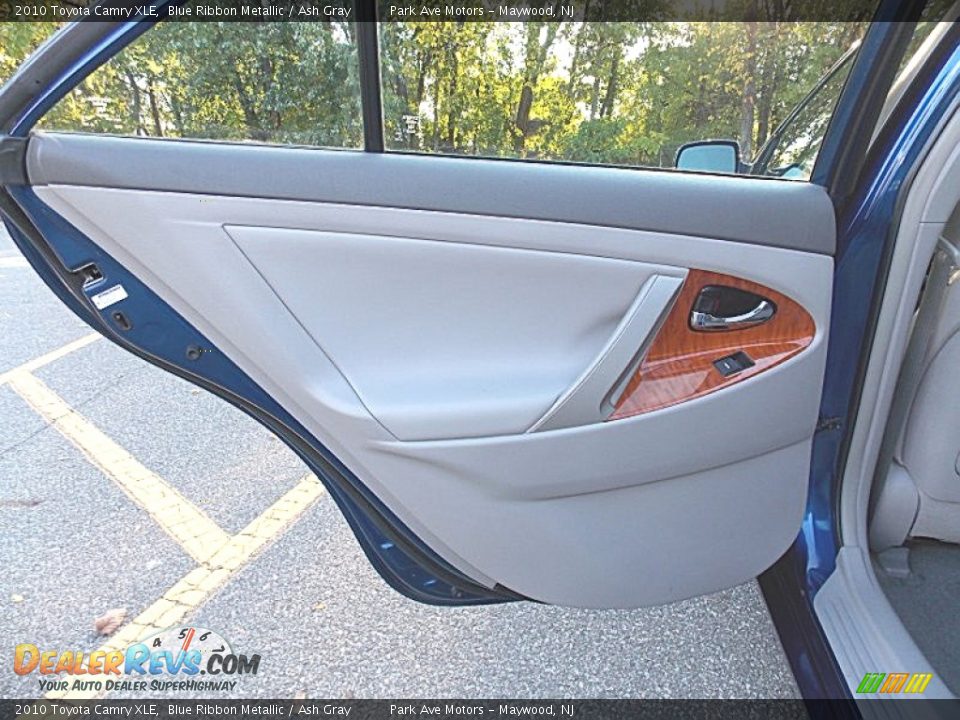 2010 Toyota Camry XLE Blue Ribbon Metallic / Ash Gray Photo #15