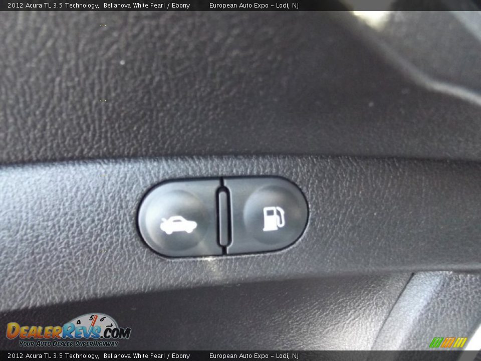 2012 Acura TL 3.5 Technology Bellanova White Pearl / Ebony Photo #21