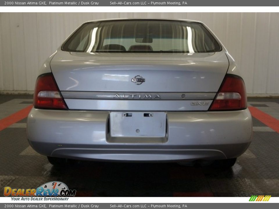2000 Nissan Altima GXE Platinum Metallic / Dusk Gray Photo #9