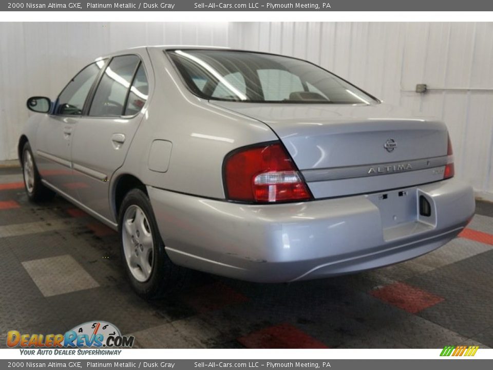 2000 Nissan Altima GXE Platinum Metallic / Dusk Gray Photo #10