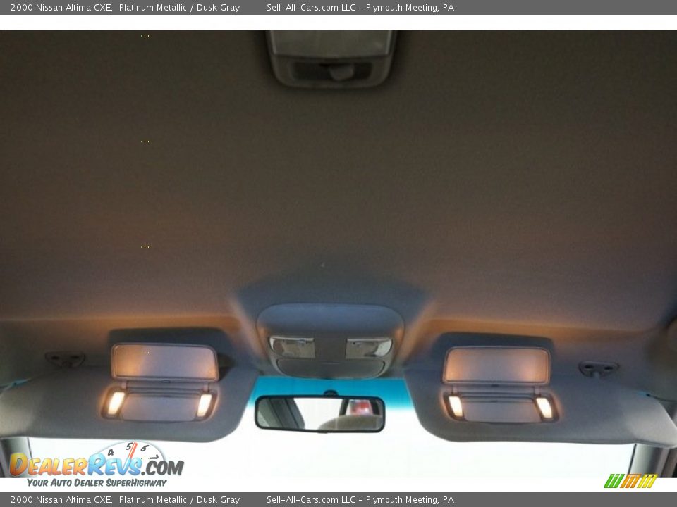 2000 Nissan Altima GXE Platinum Metallic / Dusk Gray Photo #19