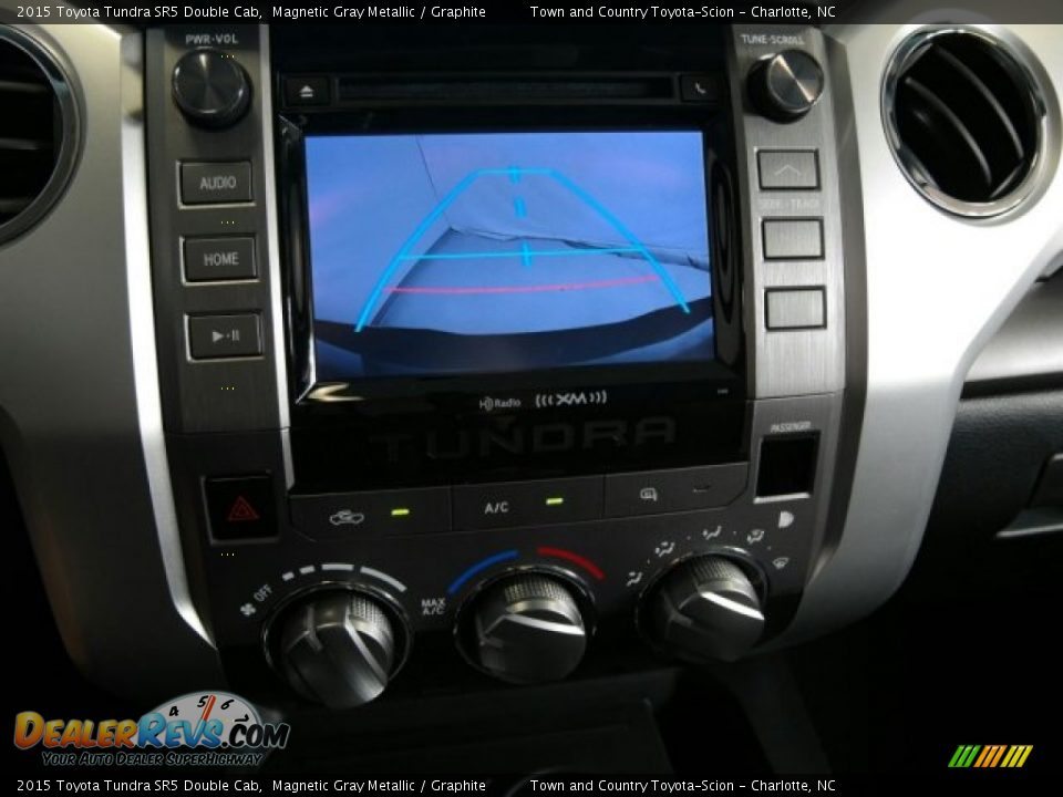 Controls of 2015 Toyota Tundra SR5 Double Cab Photo #15