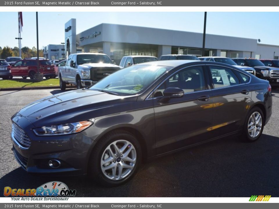2015 Ford Fusion SE Magnetic Metallic / Charcoal Black Photo #3