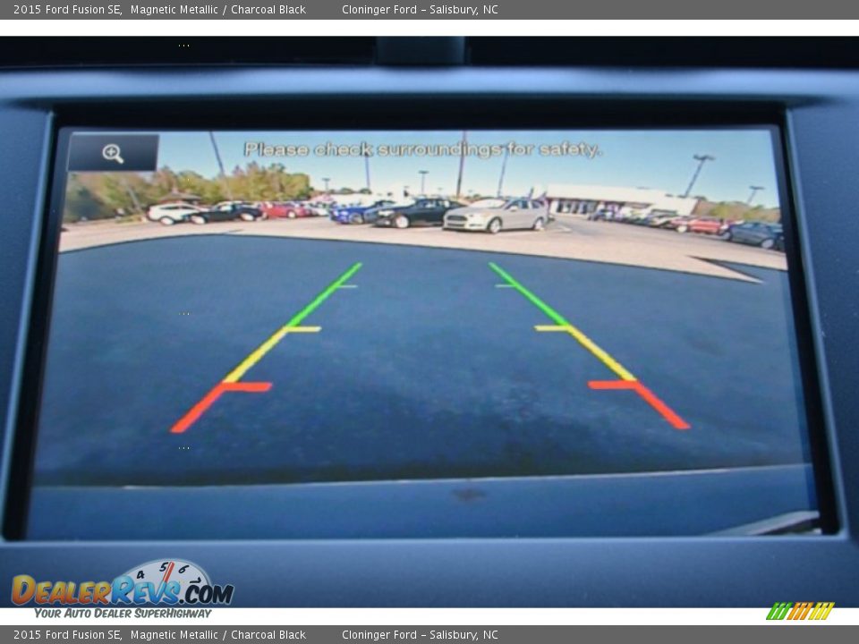 2015 Ford Fusion SE Magnetic Metallic / Charcoal Black Photo #16