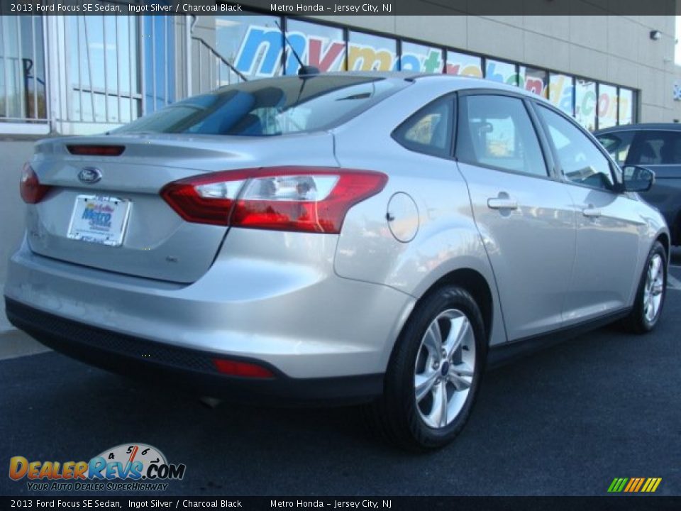 2013 Ford Focus SE Sedan Ingot Silver / Charcoal Black Photo #8