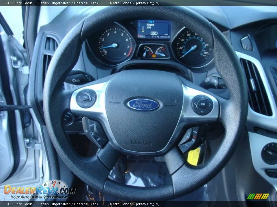 2013 Ford Focus SE Sedan Ingot Silver / Charcoal Black Photo #13