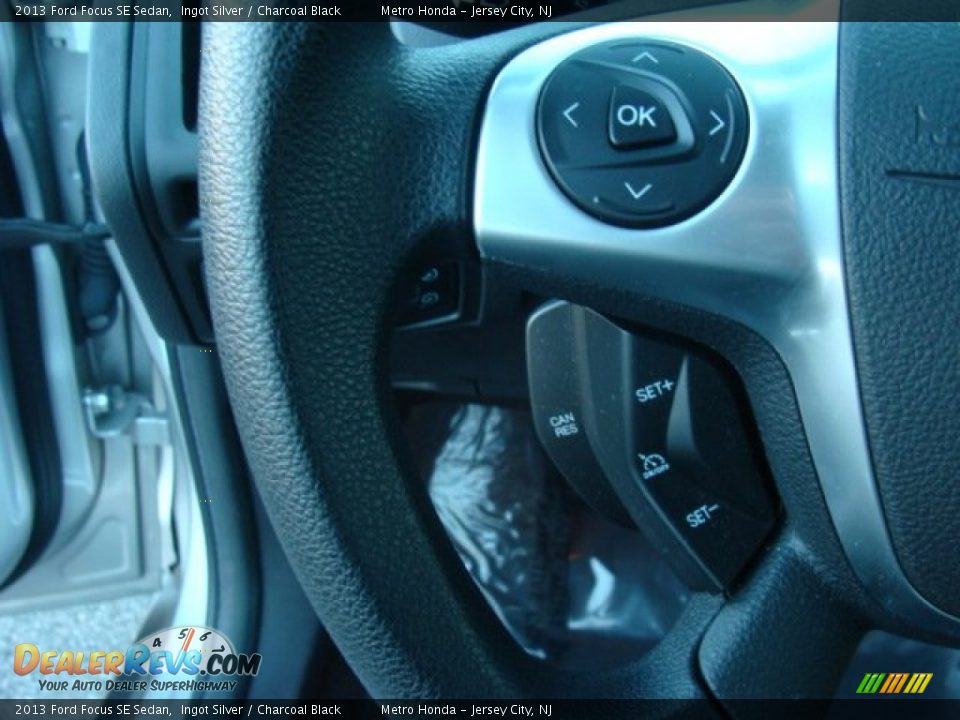 2013 Ford Focus SE Sedan Ingot Silver / Charcoal Black Photo #14