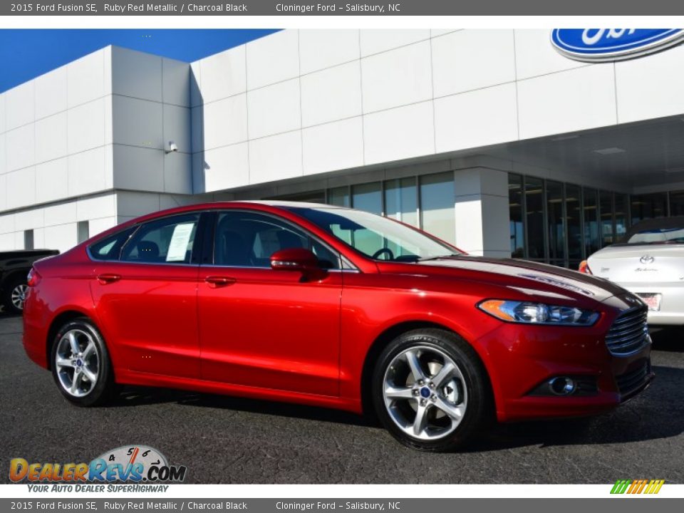 2015 Ford Fusion SE Ruby Red Metallic / Charcoal Black Photo #1