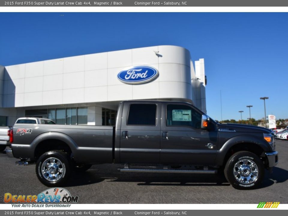 2015 Ford F350 Super Duty Lariat Crew Cab 4x4 Magnetic / Black Photo #2