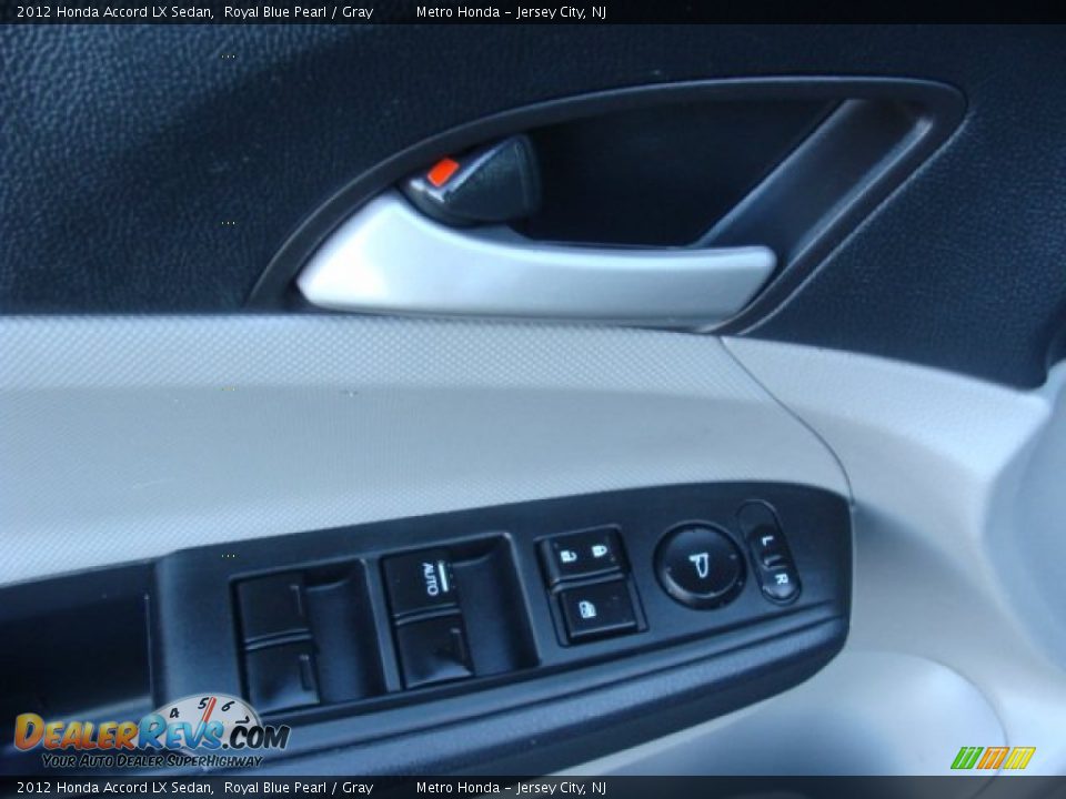 2012 Honda Accord LX Sedan Royal Blue Pearl / Gray Photo #11