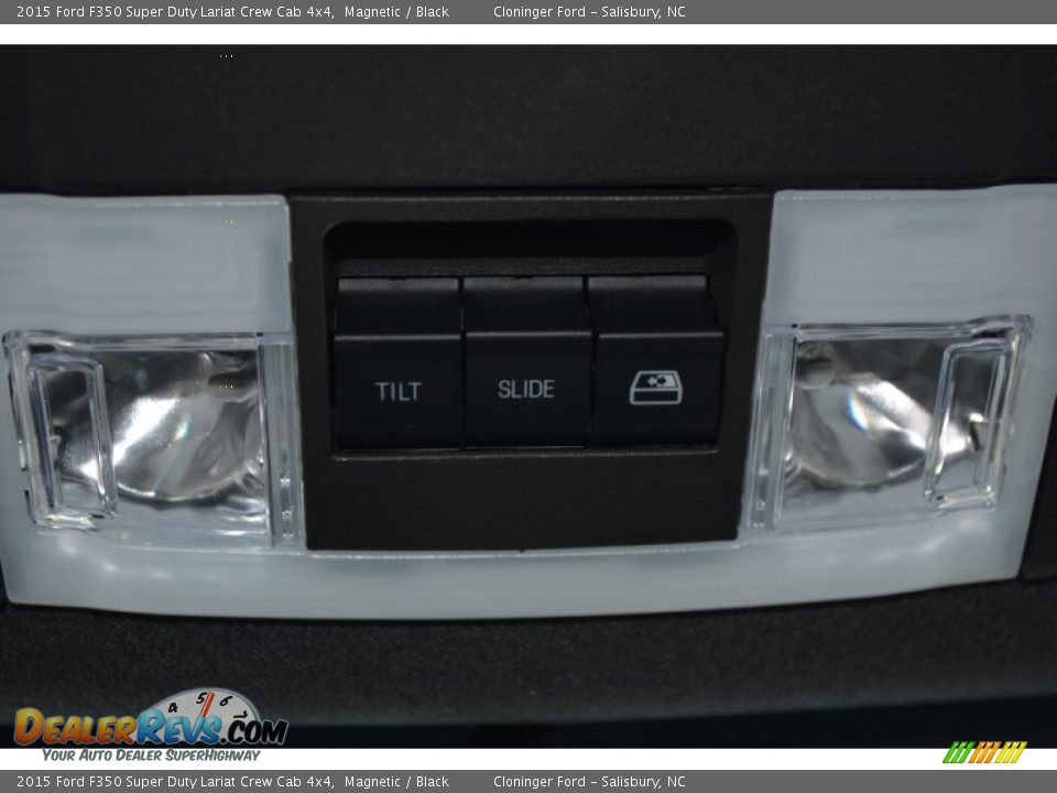 2015 Ford F350 Super Duty Lariat Crew Cab 4x4 Magnetic / Black Photo #20