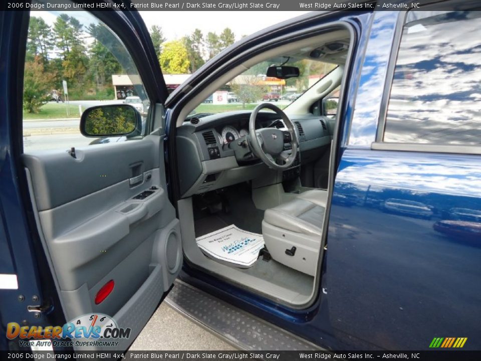 2006 Dodge Durango Limited HEMI 4x4 Patriot Blue Pearl / Dark Slate Gray/Light Slate Gray Photo #7