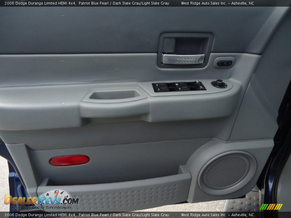 2006 Dodge Durango Limited HEMI 4x4 Patriot Blue Pearl / Dark Slate Gray/Light Slate Gray Photo #8