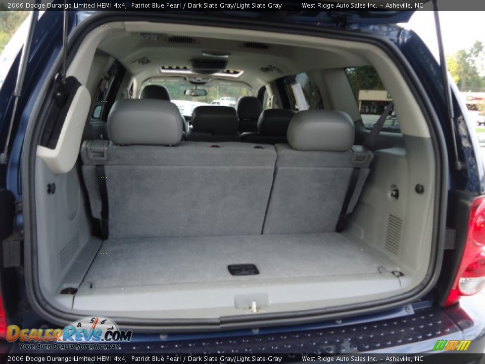 2006 Dodge Durango Limited HEMI 4x4 Patriot Blue Pearl / Dark Slate Gray/Light Slate Gray Photo #24