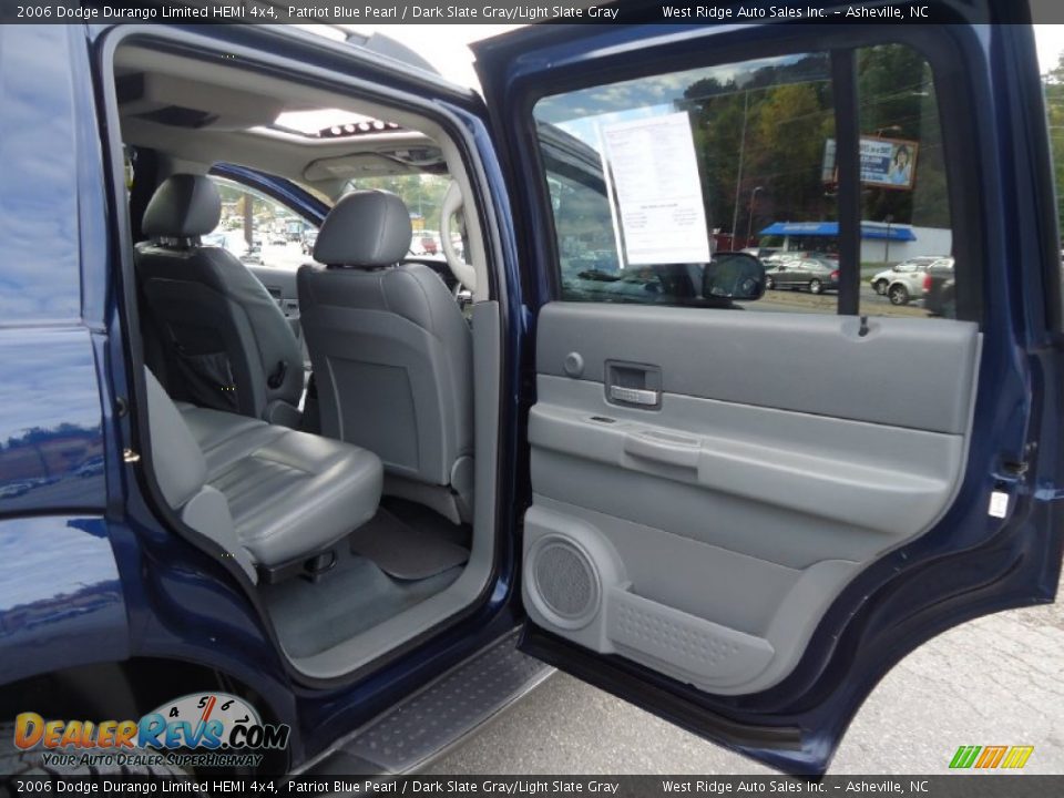 2006 Dodge Durango Limited HEMI 4x4 Patriot Blue Pearl / Dark Slate Gray/Light Slate Gray Photo #25
