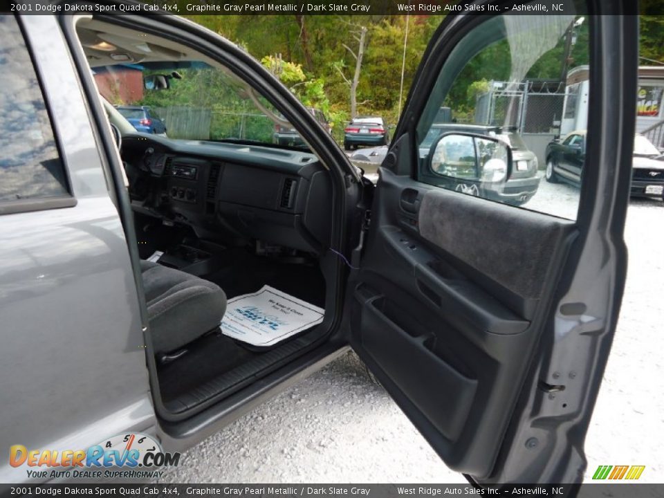 2001 Dodge Dakota Sport Quad Cab 4x4 Graphite Gray Pearl Metallic / Dark Slate Gray Photo #24