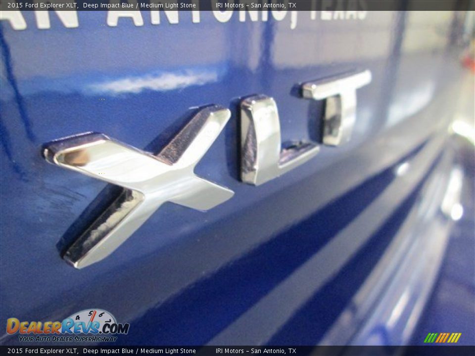 2015 Ford Explorer XLT Deep Impact Blue / Medium Light Stone Photo #7