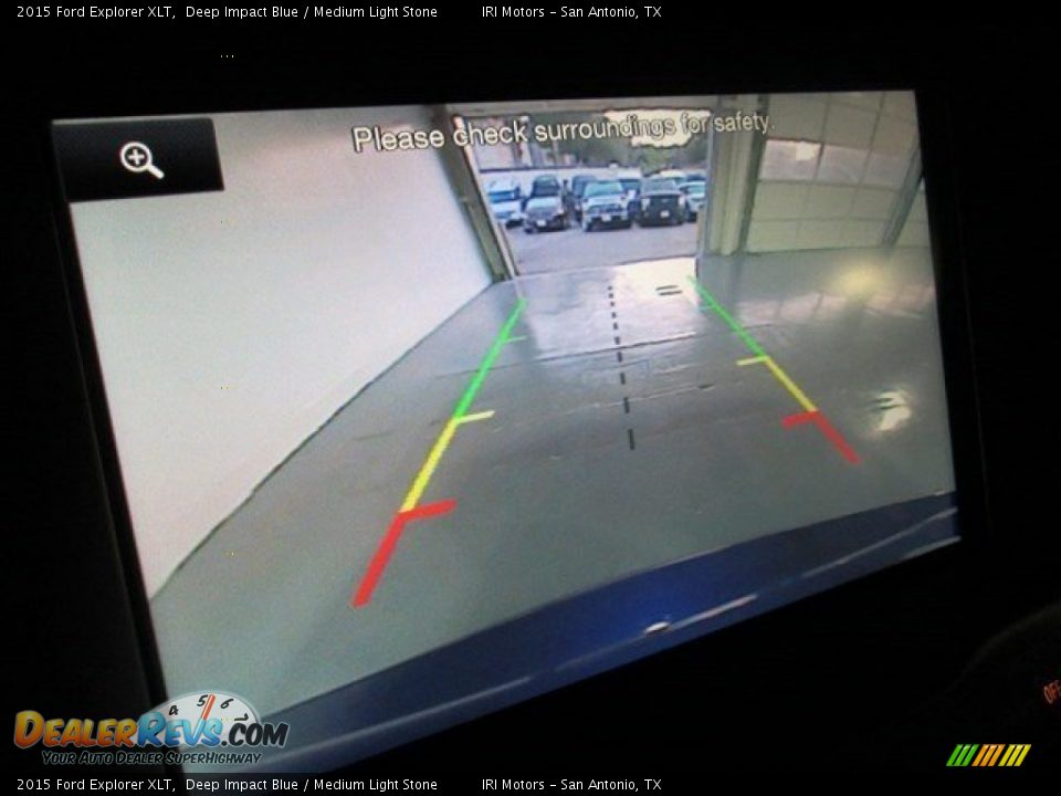 2015 Ford Explorer XLT Deep Impact Blue / Medium Light Stone Photo #18