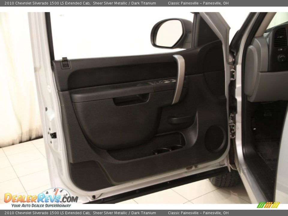 2010 Chevrolet Silverado 1500 LS Extended Cab Sheer Silver Metallic / Dark Titanium Photo #4