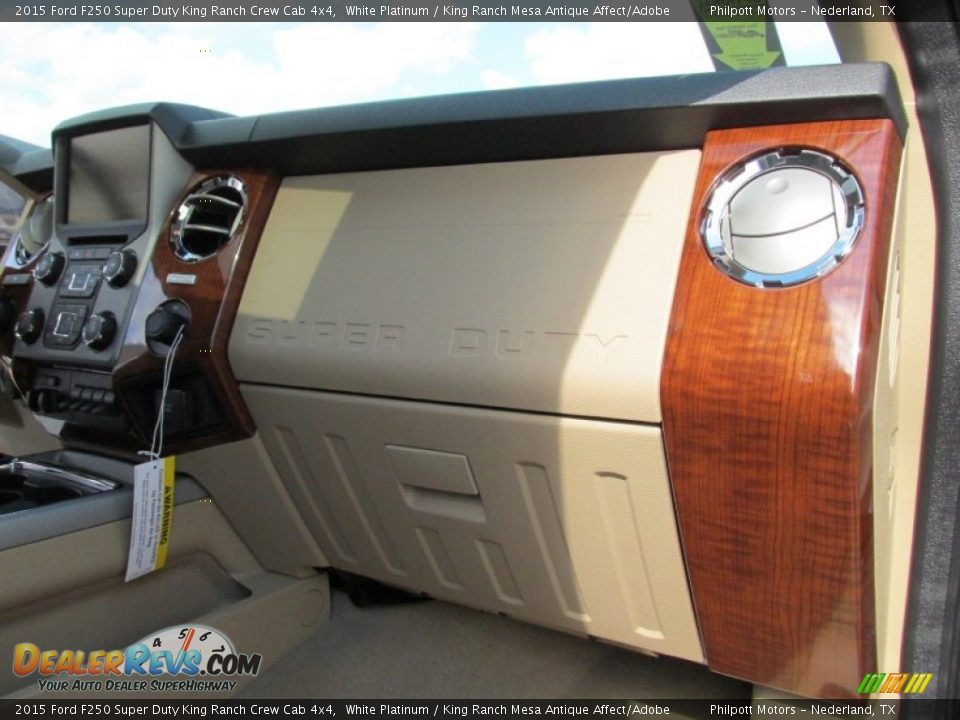 2015 Ford F250 Super Duty King Ranch Crew Cab 4x4 White Platinum / King Ranch Mesa Antique Affect/Adobe Photo #21